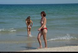 Topless girls on the beach - 020 - part 1  38/49