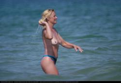 Topless girls on the beach - 020 - part 1  46/49