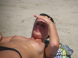 Topless girls on the beach - 069 - part 1 1/46