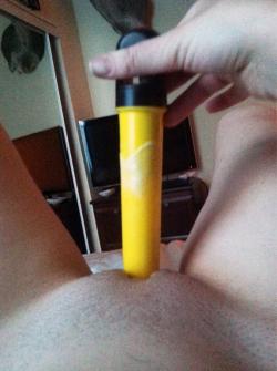 Girls selfshots masturbation with toys 10/16