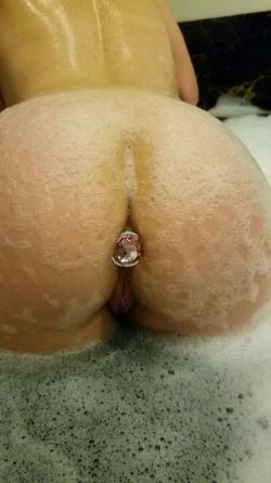 Best bathtime booty 2/10