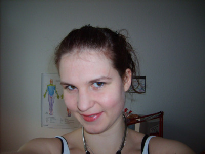 Hot german amateur babe giving blowjob and posing naked